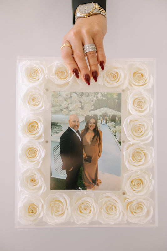 STEMS White Rose Frame